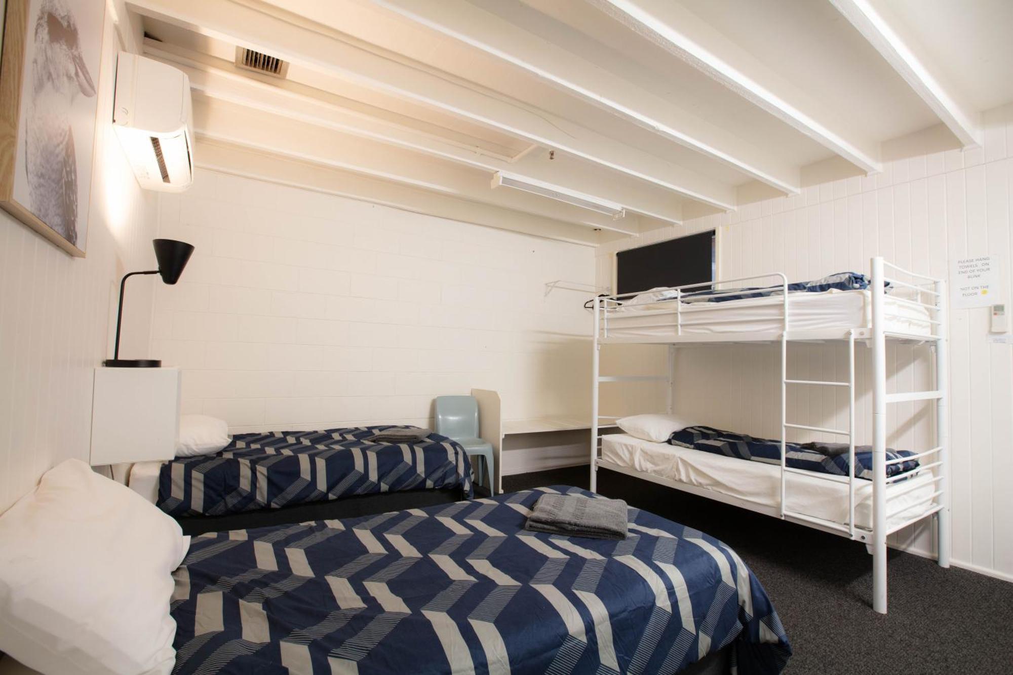 Kookaburra Lodge Jindabyne Room photo